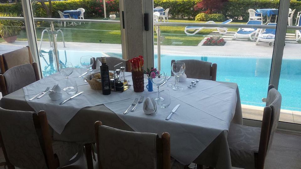 Hotel Cristallo Πεσκιέρα ντελ Γκάρντα Εξωτερικό φωτογραφία